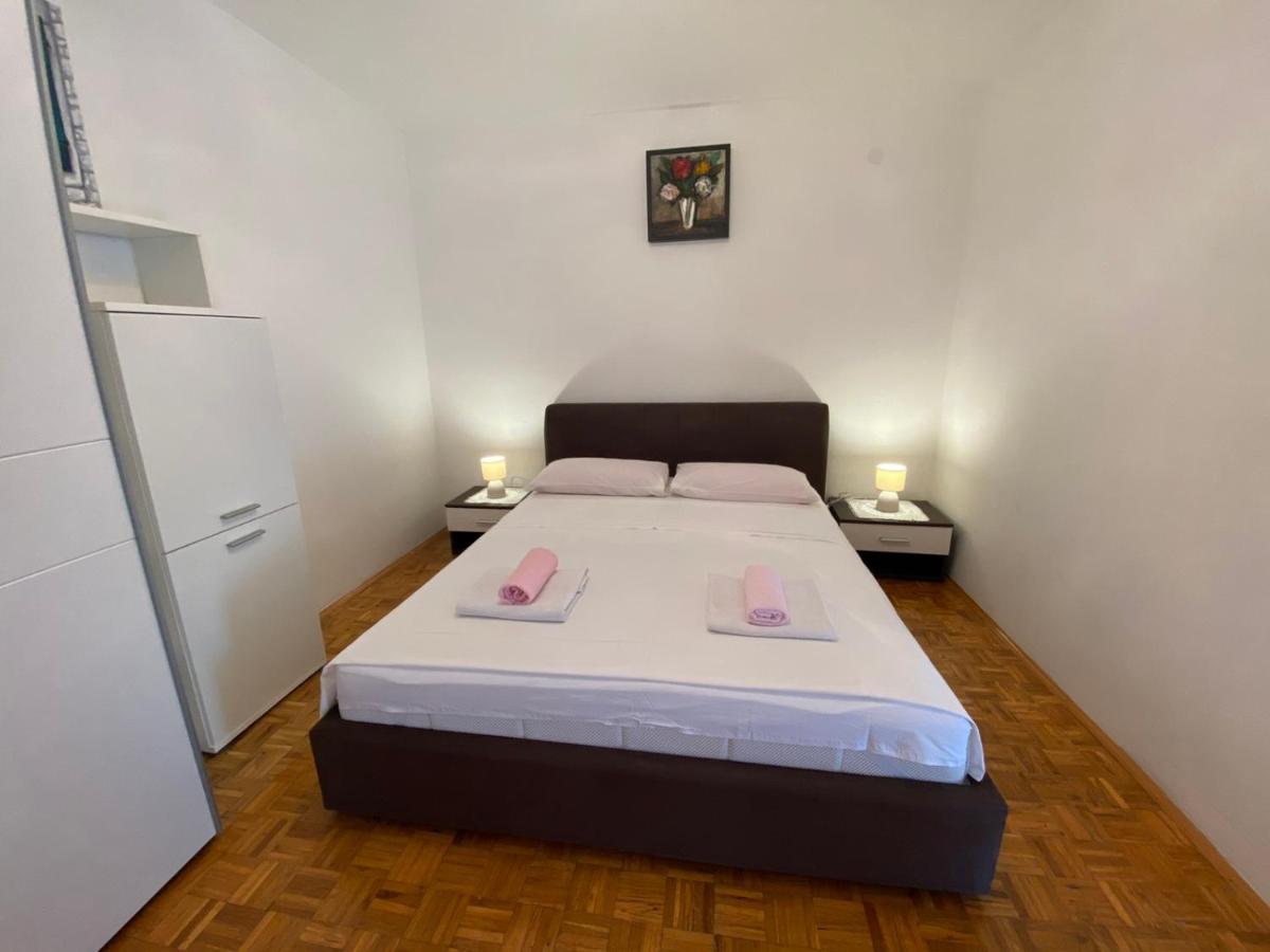 Porat Apartman Stari Grad Kültér fotó
