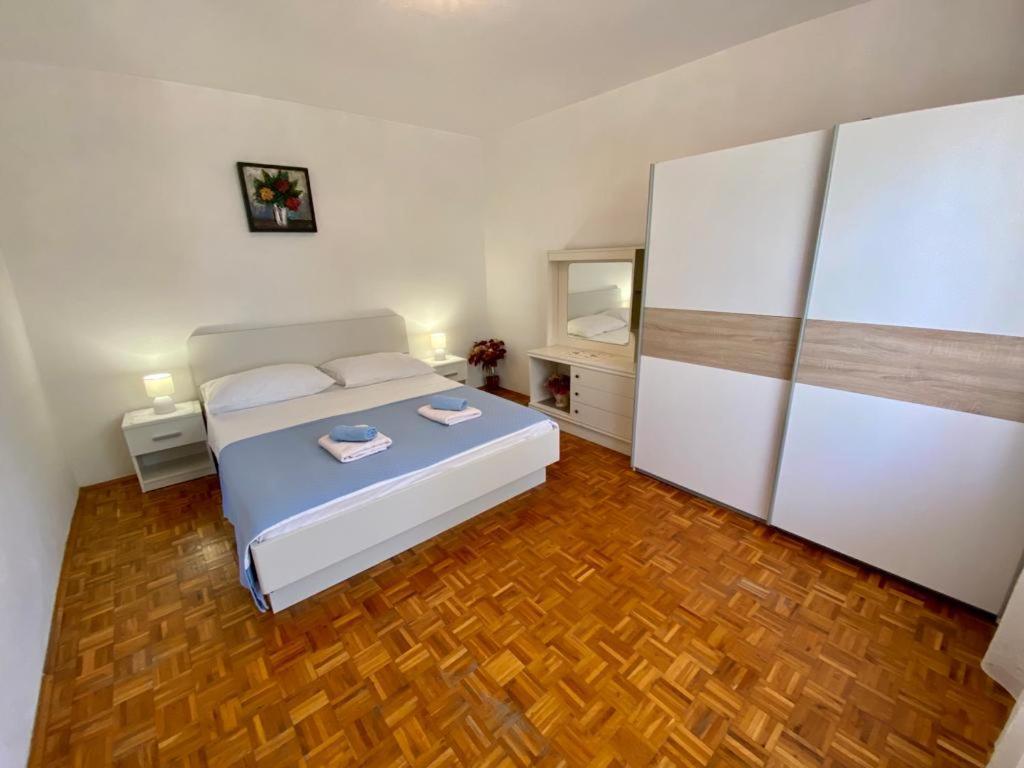 Porat Apartman Stari Grad Kültér fotó