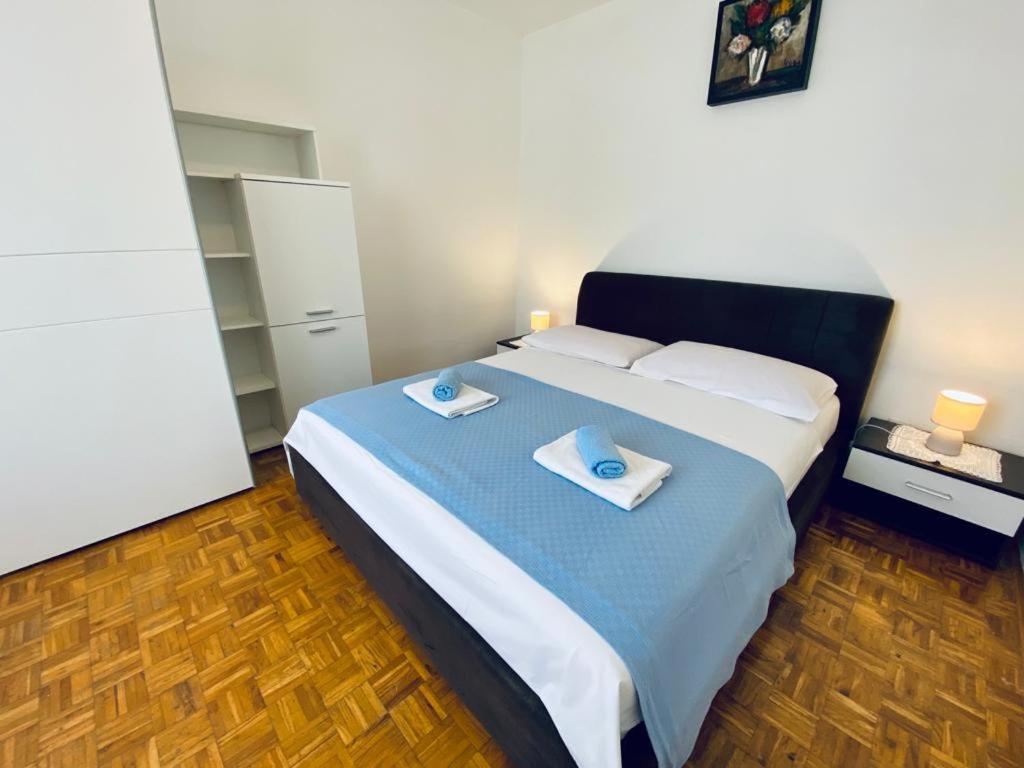 Porat Apartman Stari Grad Kültér fotó