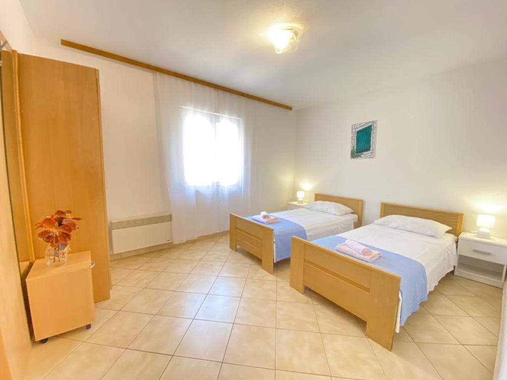 Porat Apartman Stari Grad Kültér fotó